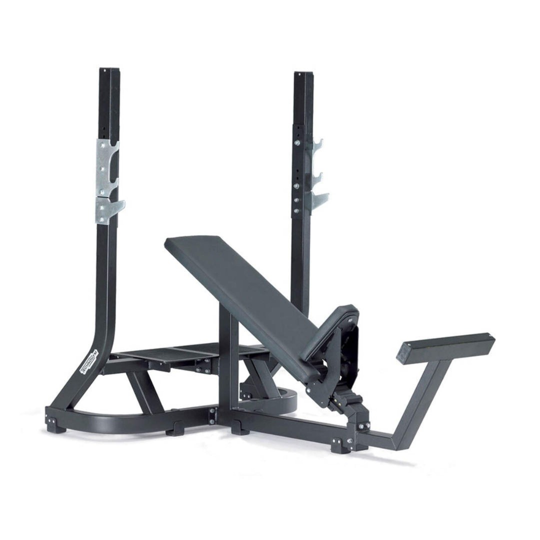 Наклонная олимпийская скамья Technogym OLYMPIC INCLINE BENCH